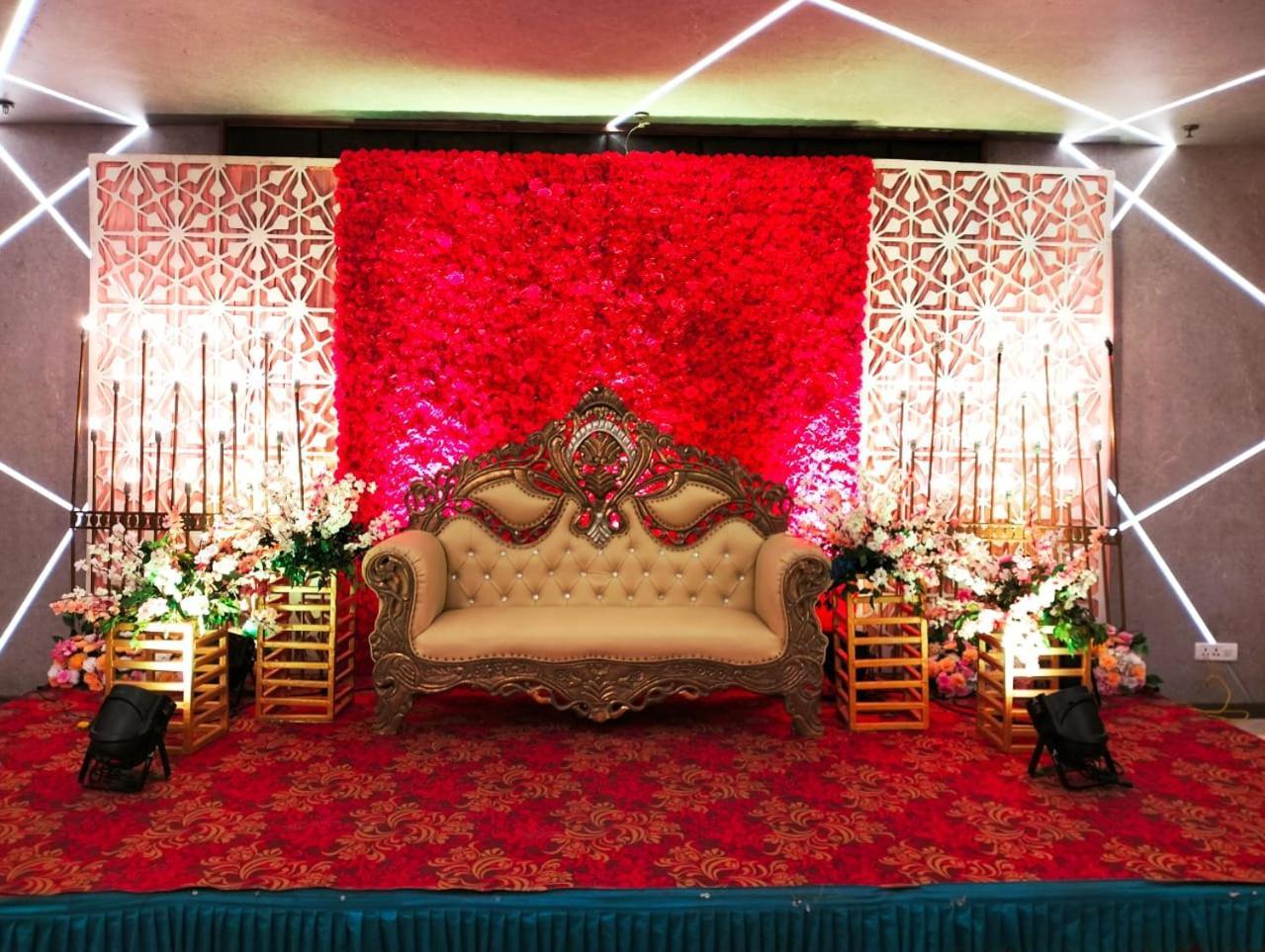 Hotel Pushpak Bhubaneswar Dış mekan fotoğraf