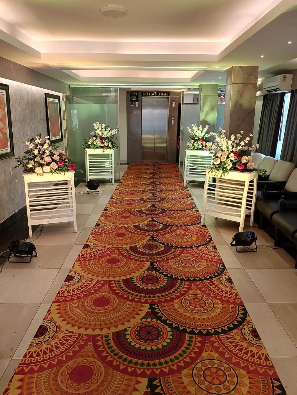 Hotel Pushpak Bhubaneswar Dış mekan fotoğraf